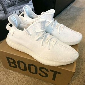 🆕Rare YEEZY BOOST 350 V2-NEW & Authentic“Triple White”